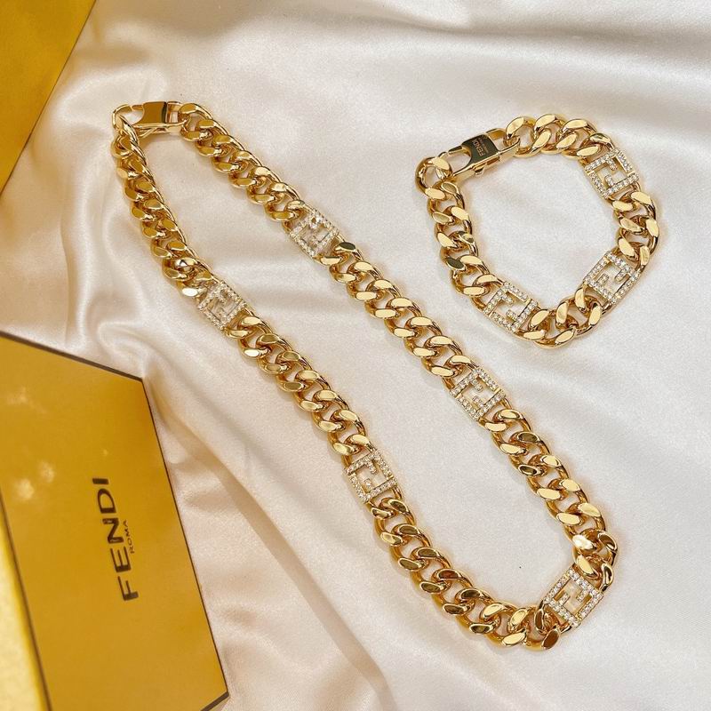Fendi suits 09lyr1 (7)